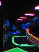 Oceans 18 Blacklite Minigolf