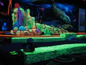 Oceans 18 Blacklite Minigolf